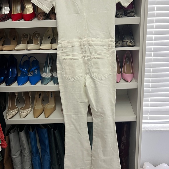 Ser.o.ya…..Denim white jumpsuit. Brand new never worn. Size large. - Picture 4 of 5